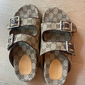 Gucci slides